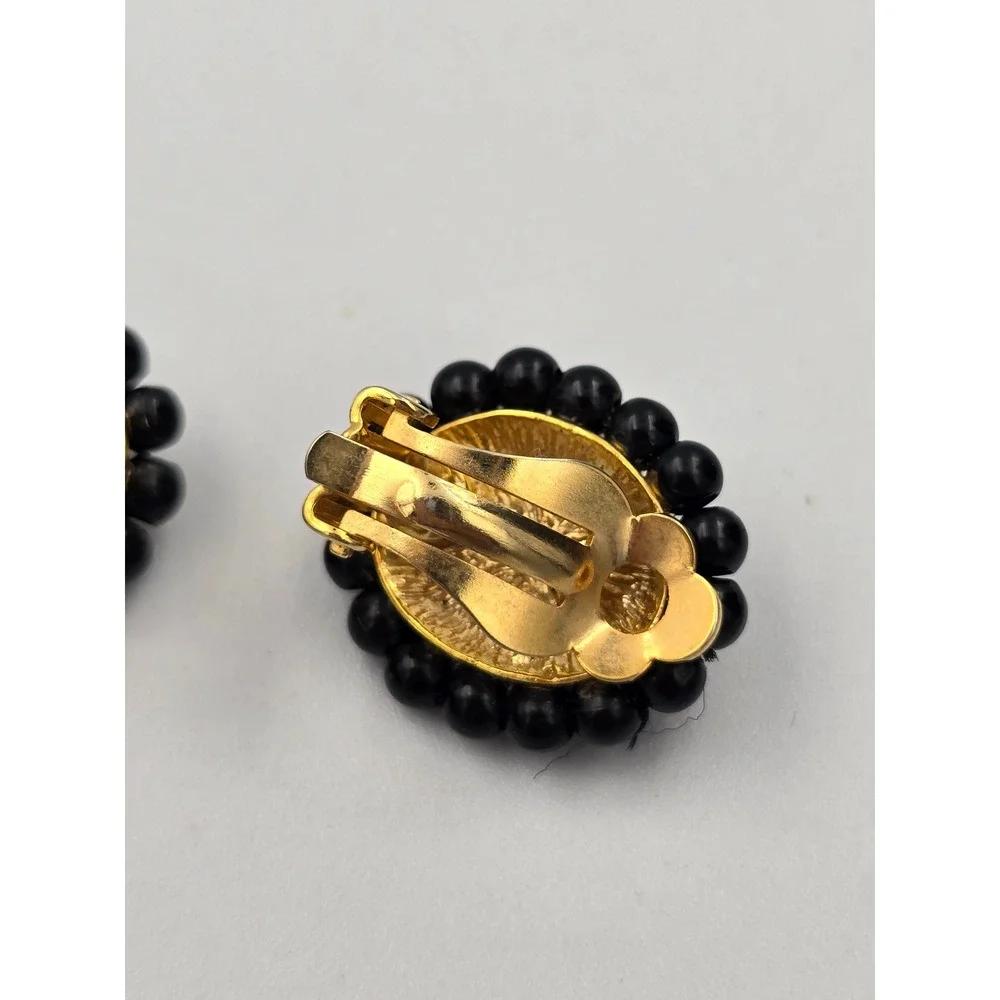 Vintage Black‎ Cabochon Gold Tone Clip On Earrings Beaded Oval Classic Style